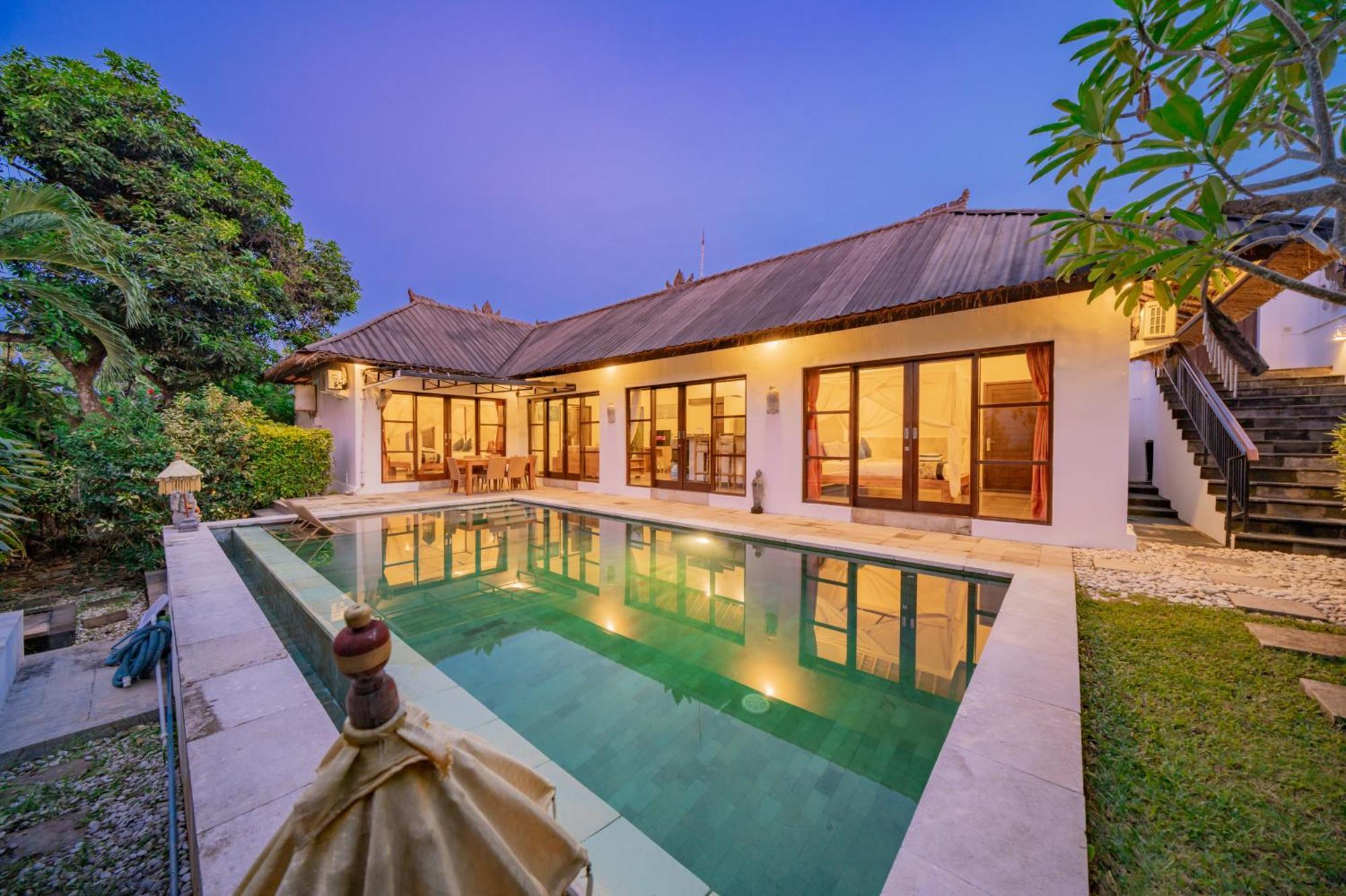 Bali Sunyi Villas Jimbaran Exterior foto