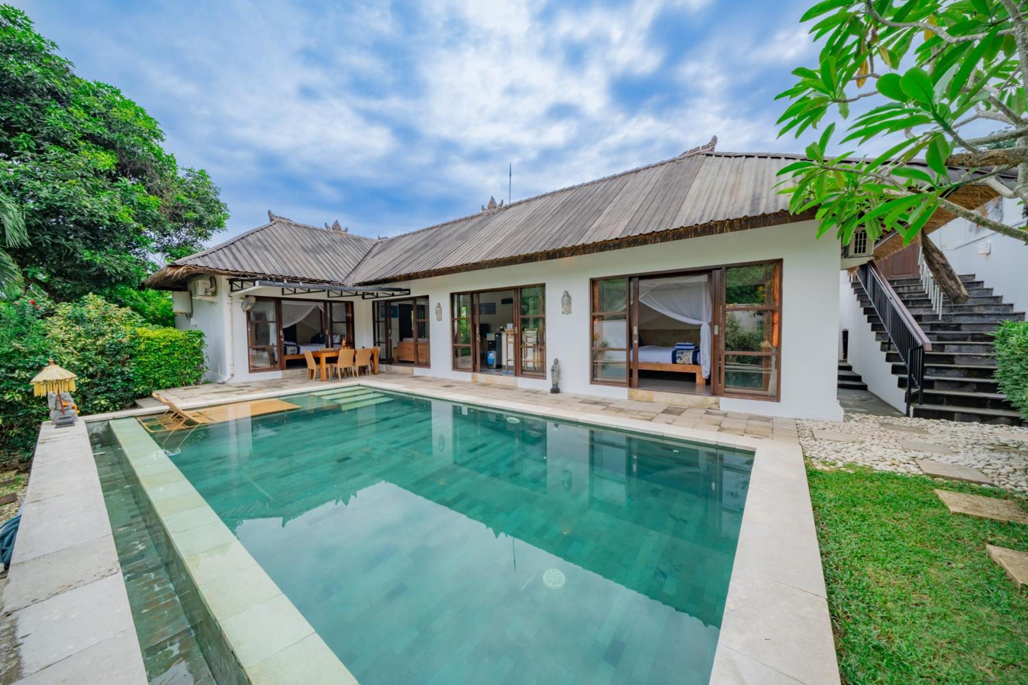 Bali Sunyi Villas Jimbaran Exterior foto