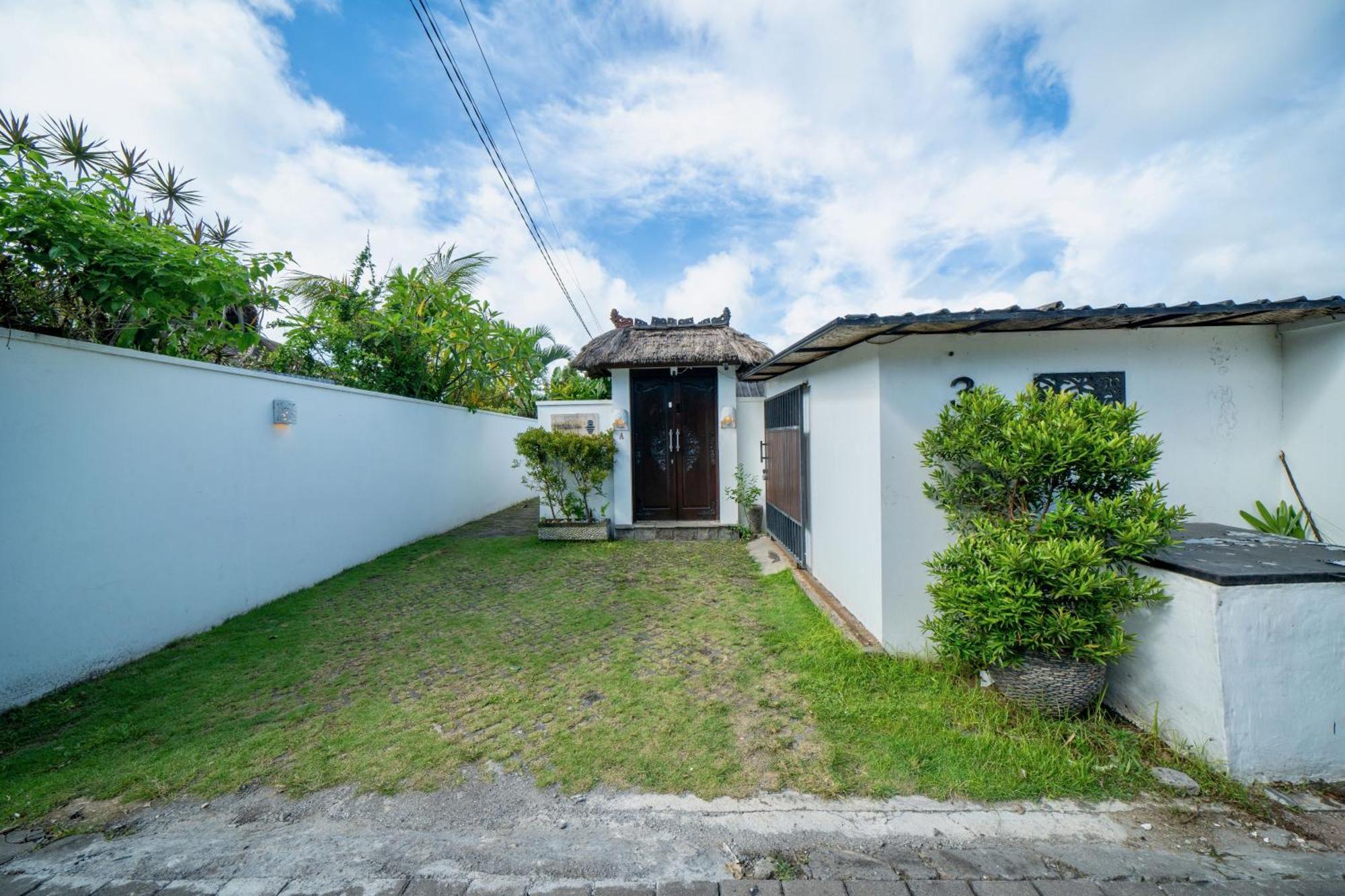Bali Sunyi Villas Jimbaran Exterior foto
