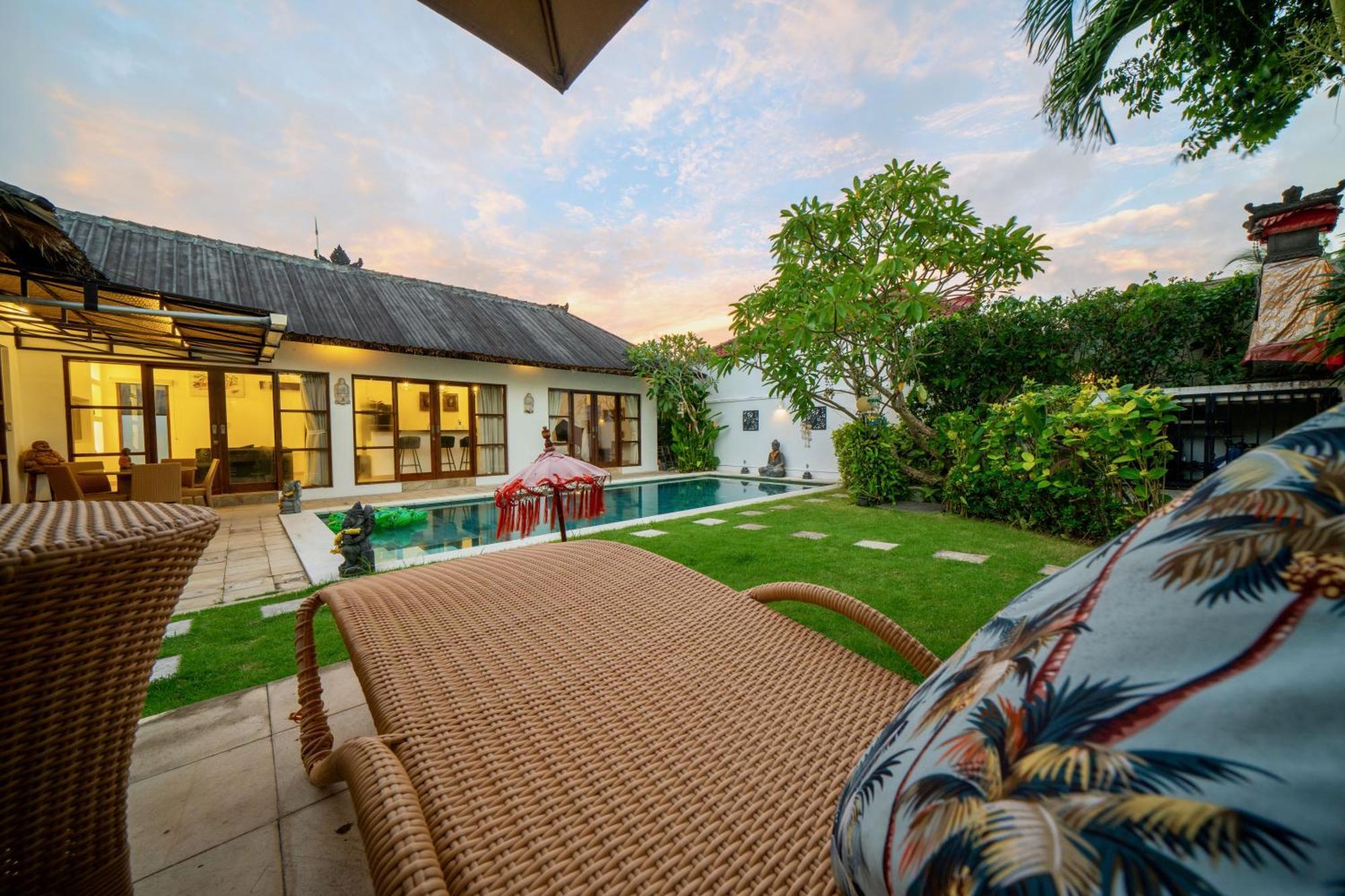 Bali Sunyi Villas Jimbaran Exterior foto