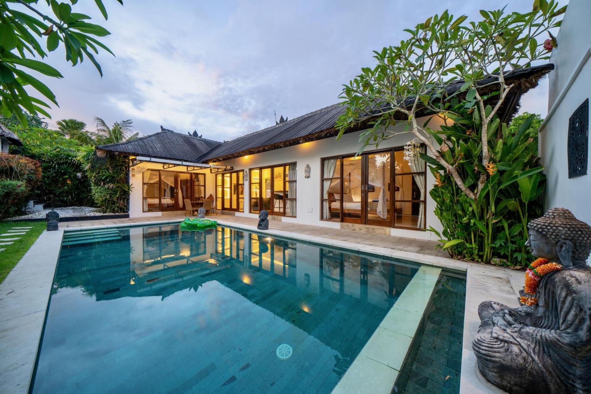 Bali Sunyi Villas Jimbaran Exterior foto